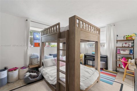 Condominio en venta en Key Biscayne, Florida, 2 dormitorios, 101.26 m2 № 1982980 - foto 11