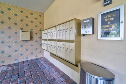 Condominio en venta en Key Biscayne, Florida, 2 dormitorios, 101.26 m2 № 1982980 - foto 18