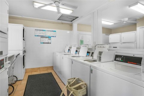 Condominio en alquiler en Bradenton, Florida, 1 dormitorio, 53.51 m2 № 1908052 - foto 25