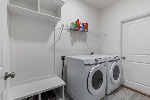 Снять в аренду виллу или дом в Гейнсвилл, Флорида 1 комната, 181.9м2, № 1906826 - фото 15