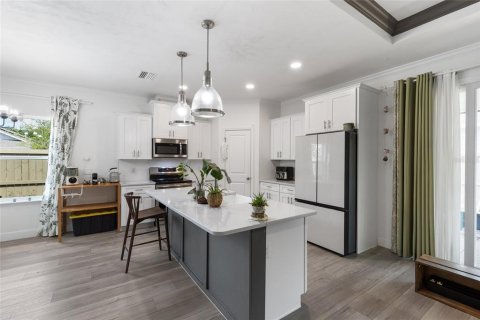 Снять в аренду виллу или дом в Гейнсвилл, Флорида 1 комната, 181.9м2, № 1906826 - фото 5