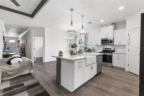 Снять в аренду виллу или дом в Гейнсвилл, Флорида 1 комната, 181.9м2, № 1906826 - фото 7