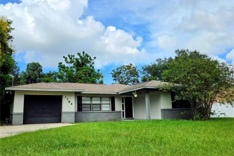 House in Deltona, Florida 3 bedrooms, 124.3 sq.m. № 2364366