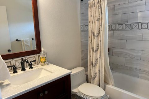 Condominio en alquiler en Belleair, Florida, 1 dormitorio, 81.01 m2 № 1723826 - foto 16