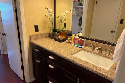 Condominio en alquiler en Belleair, Florida, 1 dormitorio, 81.01 m2 № 1723826 - foto 15