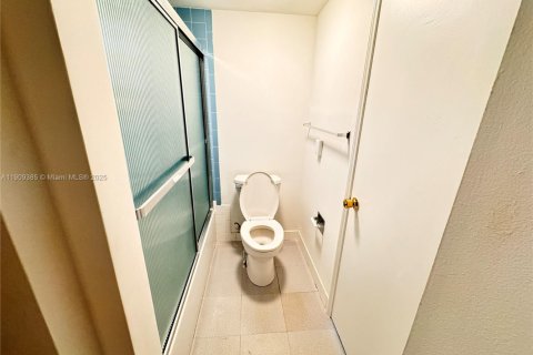 Снять в аренду кондоминиум в Дейви, Флорида 1 спальня, 65.03м2, № 1965007 - фото 7