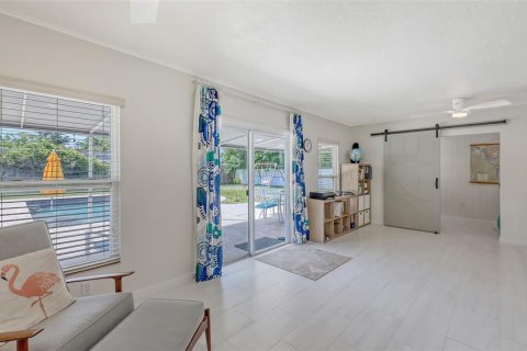 House in Sarasota, Florida 3 bedrooms, 208.38 sq.m. № 1618000 - photo 13