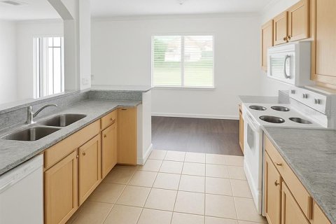 Townhouse in Lakeland, Florida 3 bedrooms, 181.44 sq.m. № 1685263 - photo 7
