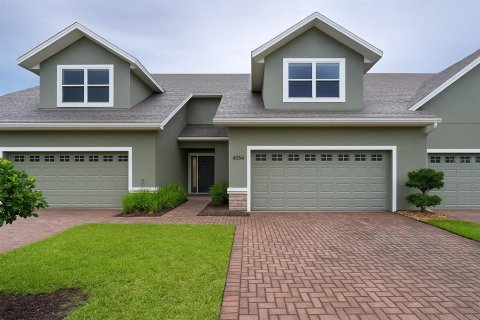 Townhouse in Lakeland, Florida 3 bedrooms, 181.44 sq.m. № 1685263 - photo 1