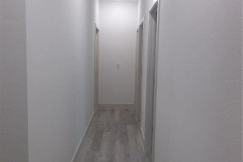 Villa ou maison à louer à Ocala, Floride: 4 chambres, 142.42 m2 № 2403145 - photo 10