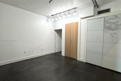 Condominio en alquiler en Miami Beach, Florida, 2 dormitorios, 97.08 m2 № 2003463 - foto 6