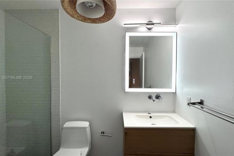 Condominio en alquiler en Miami Beach, Florida, 2 dormitorios, 97.08 m2 № 2003463 - foto 12