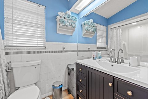 House in Big Pine Key, Florida 2 bedrooms, 97.36 sq.m. № 1861152 - photo 30