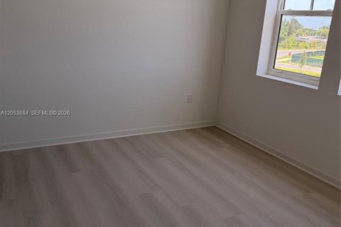 Condo in Orlando, Florida, 1 bedroom № 2172615 - photo 11