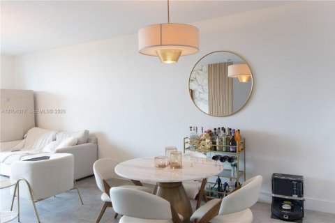 Copropriété à vendre à North Miami, Floride: 3 chambres, 167.32 m2 № 2418280 - photo 5
