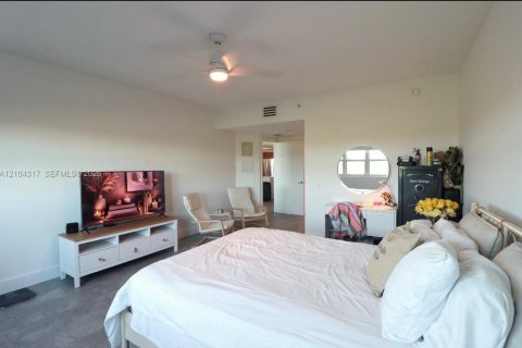 Copropriété à vendre à North Miami, Floride: 3 chambres, 167.32 m2 № 2418280 - photo 6