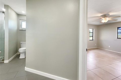 House in Englewood, Florida 2 bedrooms, 139.35 sq.m. № 1245721 - photo 21
