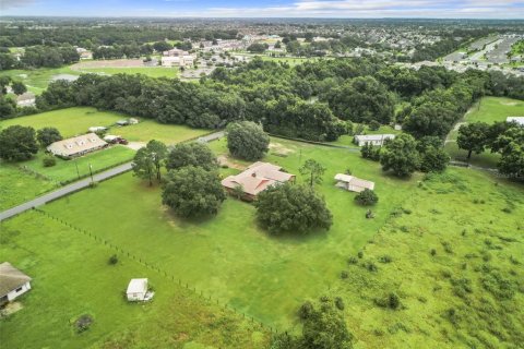 House in Wildwood, Florida 4 bedrooms, 267.19 sq.m. № 1368173 - photo 3
