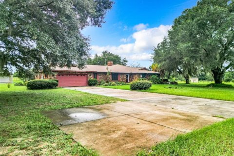 House in Wildwood, Florida 4 bedrooms, 267.19 sq.m. № 1368173 - photo 5