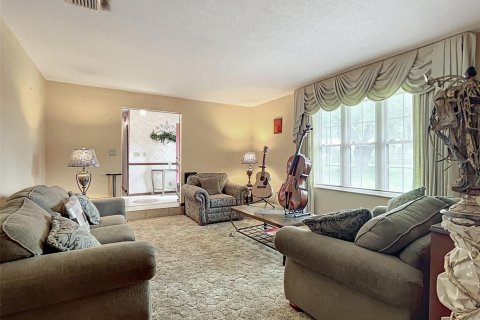 House in Wildwood, Florida 4 bedrooms, 267.19 sq.m. № 1368173 - photo 19