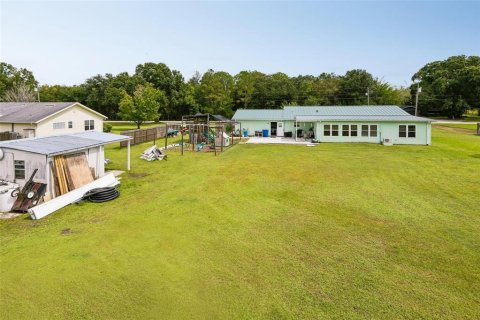 House in Wesley Chapel, Florida 4 bedrooms, 216.56 sq.m. № 2421964 - photo 25