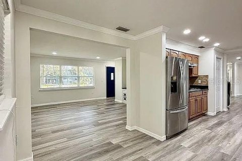 House in Ocala, Florida 4 bedrooms, 189.06 sq.m. № 1717337 - photo 9