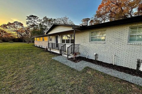 House in Ocala, Florida 4 bedrooms, 189.06 sq.m. № 1717337 - photo 2