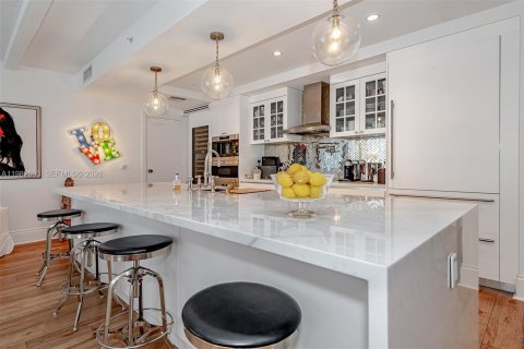 Купить кондоминиум в Майами, Флорида 3 спальни, 161.09м2, № 2049847 - фото 2