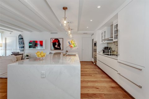 Купить кондоминиум в Майами, Флорида 3 спальни, 161.09м2, № 2049847 - фото 9