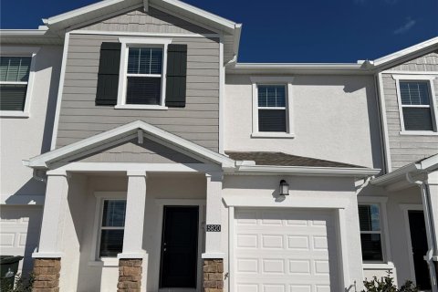 Touwnhouse à Clermont, Floride 3 chambres, 170.38 m2 № 2431230