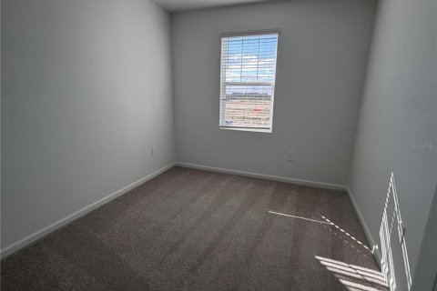 Touwnhouse à louer à Clermont, Floride: 3 chambres, 170.38 m2 № 2431230 - photo 9