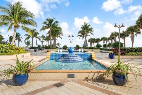 Condo in Fort Lauderdale, Florida, 2 bedrooms  № 1961386 - photo 30