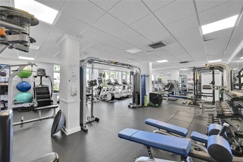 Condo in Fort Lauderdale, Florida, 2 bedrooms  № 1961386 - photo 24