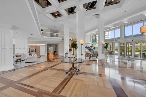 Condo in Fort Lauderdale, Florida, 2 bedrooms  № 1961386 - photo 27