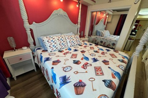Condominio en alquiler en Lutz, Florida, 1 dormitorio, 42.36 m2 № 1746594 - foto 14