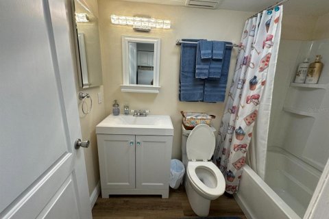 Condominio en alquiler en Lutz, Florida, 1 dormitorio, 42.36 m2 № 1746594 - foto 12