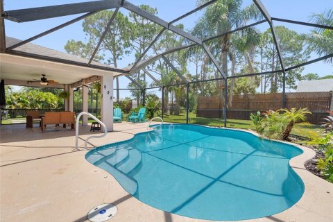 House in Palm Bay, Florida 4 bedrooms, 187.66 sq.m. № 1851037 - photo 27
