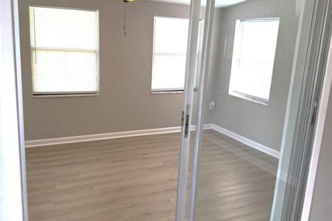 Casa en alquiler en Deltona, Florida, 2 dormitorios, 82.5 m2 № 2421919 - foto 13