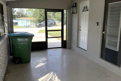 Casa en alquiler en Deltona, Florida, 2 dormitorios, 82.5 m2 № 2421919 - foto 4