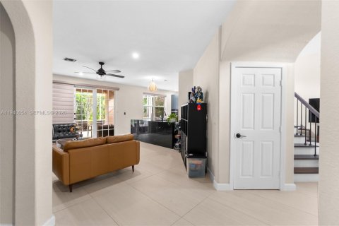 Casa en venta en Coral Springs, Florida, 4 dormitorios, 237.46 m2 № 1997198 - foto 18