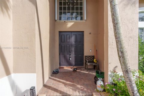 Casa en venta en Coral Springs, Florida, 4 dormitorios, 237.46 m2 № 1997198 - foto 4