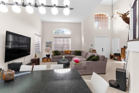 Casa en venta en Coral Springs, Florida, 4 dormitorios, 237.46 m2 № 1997198 - foto 9