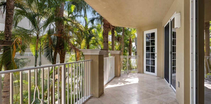 Condo in Hillsboro Beach, Florida, 3 bedrooms  № 959256