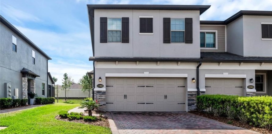 Adosado en Orlando, Florida 3 dormitorios, 159.51 m2 № 1675058