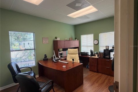Commercial property in Plant City, Florida 330.36 sq.m. № 2210576 - photo 16