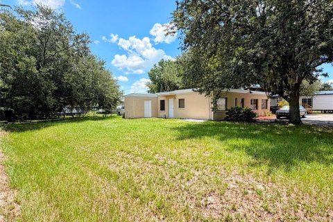 Commercial property in Plant City, Florida 330.36 sq.m. № 2210576 - photo 4