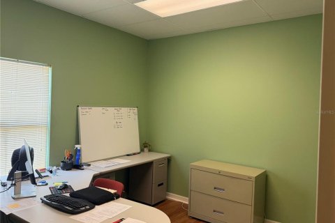 Commercial property in Plant City, Florida 330.36 sq.m. № 2210576 - photo 12