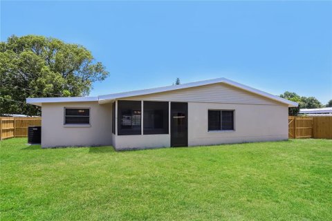 Casa en alquiler en Largo, Florida, 3 dormitorios, 154.4 m2 № 1851647 - foto 15