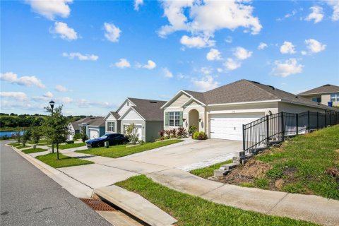 House in Clermont, Florida 3 bedrooms, 153.38 sq.m. № 1884237 - photo 26