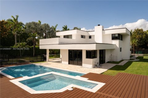 Villa ou maison à vendre à Pinecrest, Floride: 4 chambres, 306.02 m2 № 2073702 - photo 17